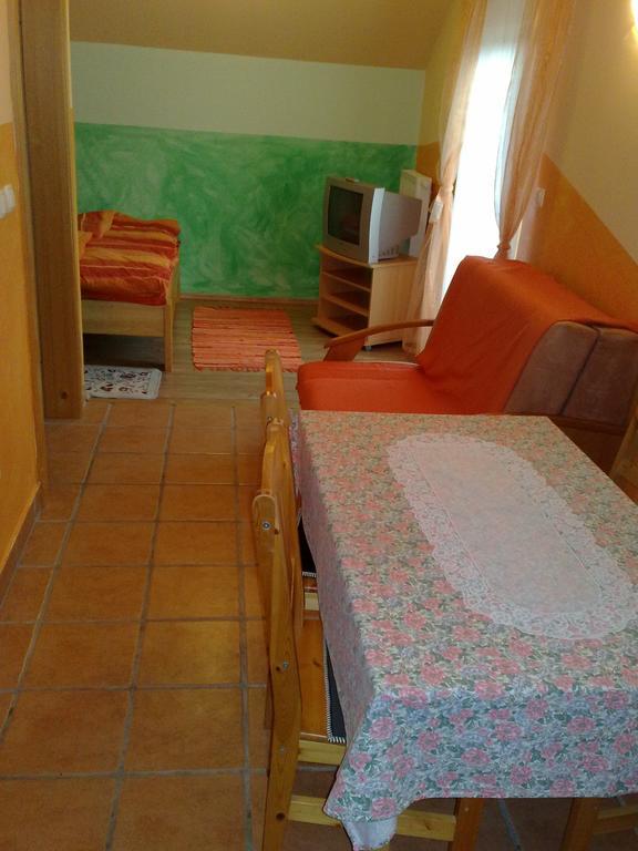 Apartment Beli Zajec Mozirje Eksteriør billede
